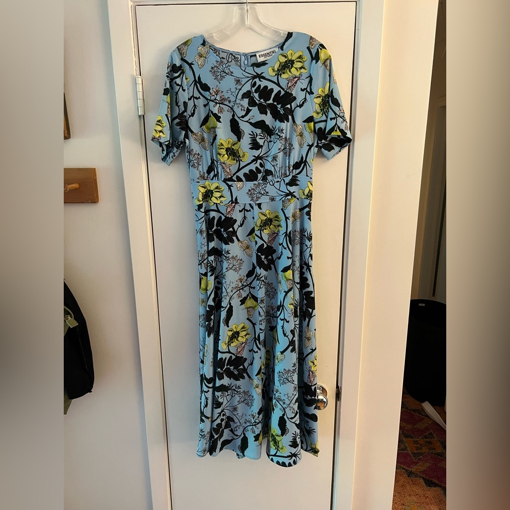 ESSENTIEL ANTWERP Botanical Midi-length Dress